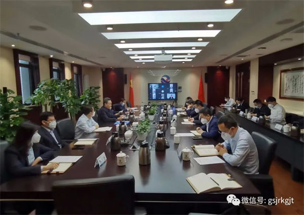 同乐城·（中国）手机网页版党委召开理论学习中心组会议 专题学习研讨党的二十大精神